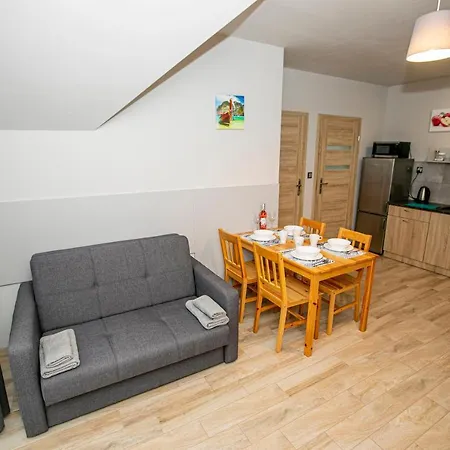 Pier Apartment *