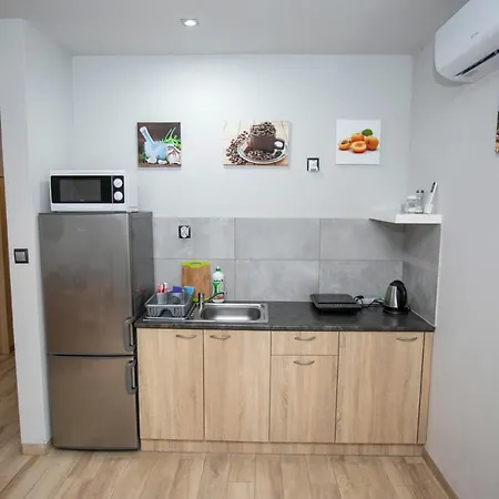 Pier Apartment