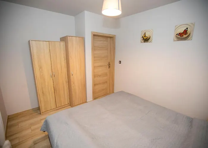 Pier Apartment